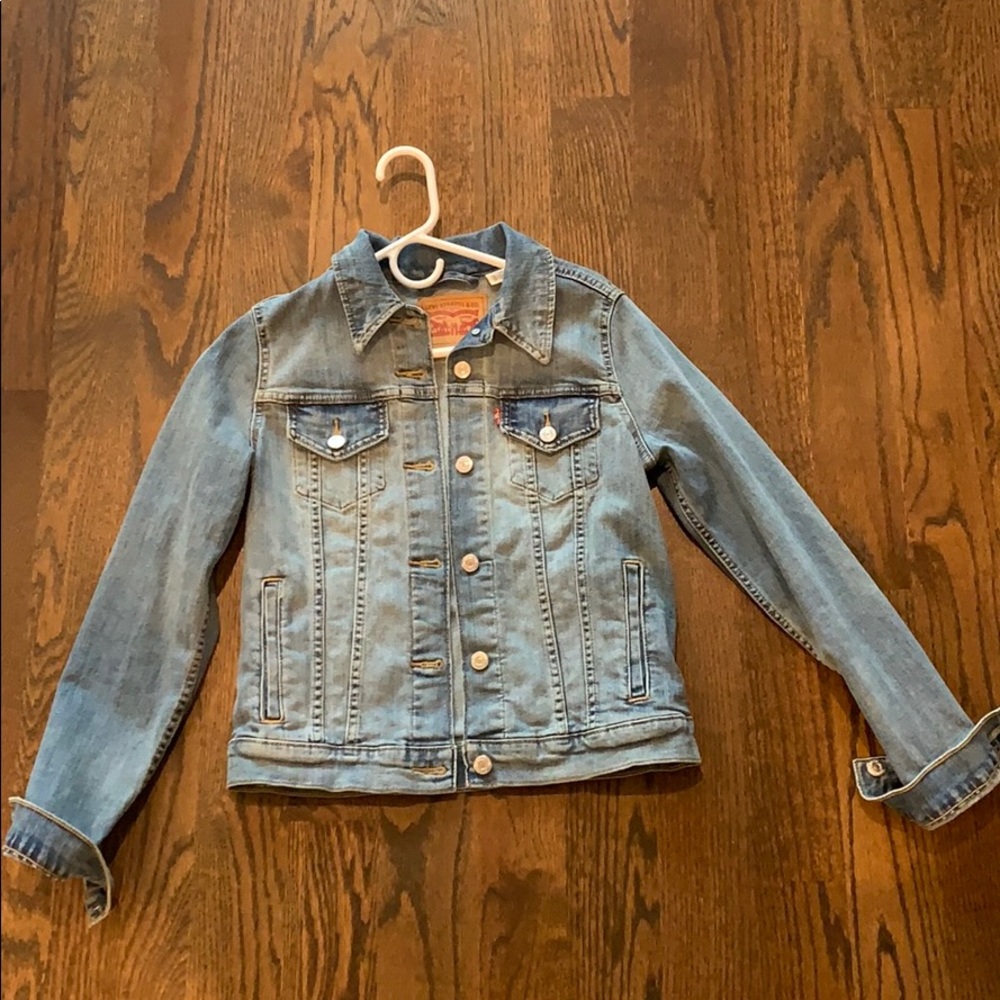 Classic Levi’s denim jacket